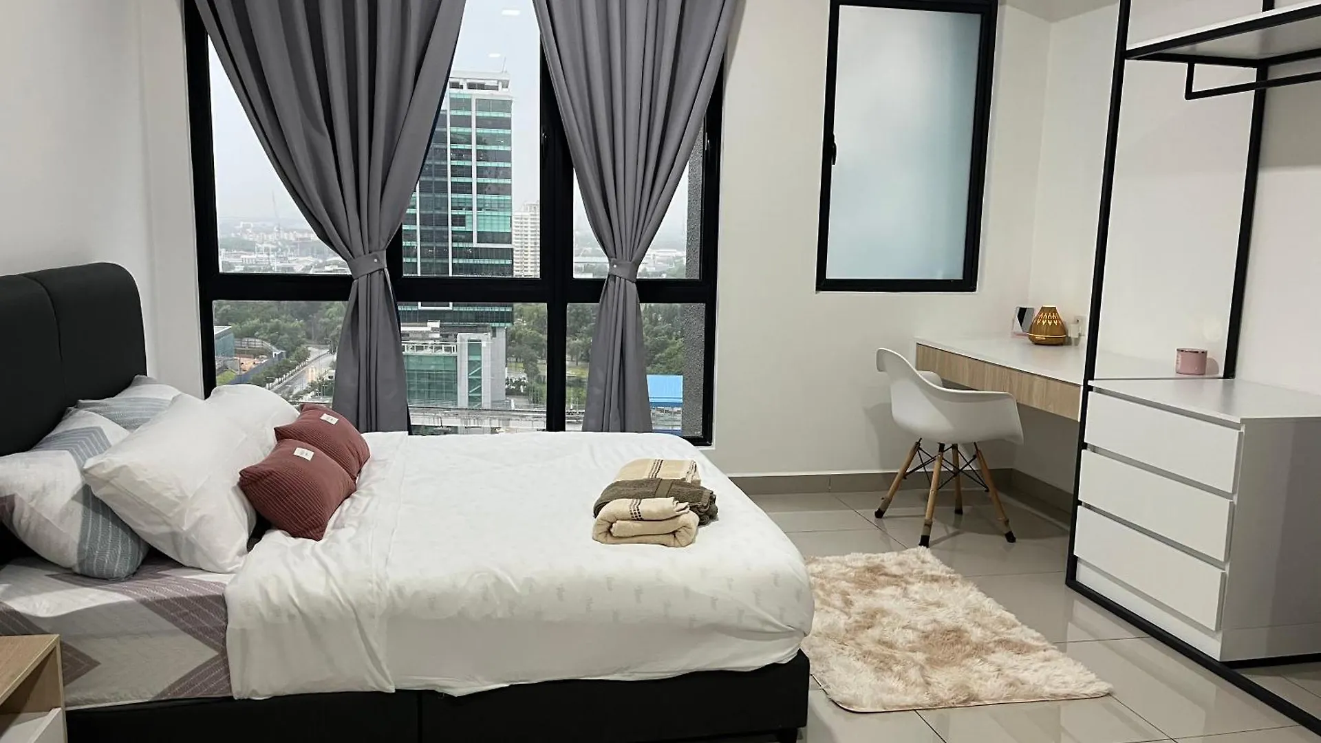 Alinea Suites Shah Alam By Dreamy Dahlia 0*,  Malaysia